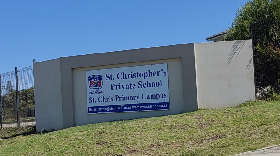 2 Bedroom Property for Sale in Kidds Beach Eastern Cape